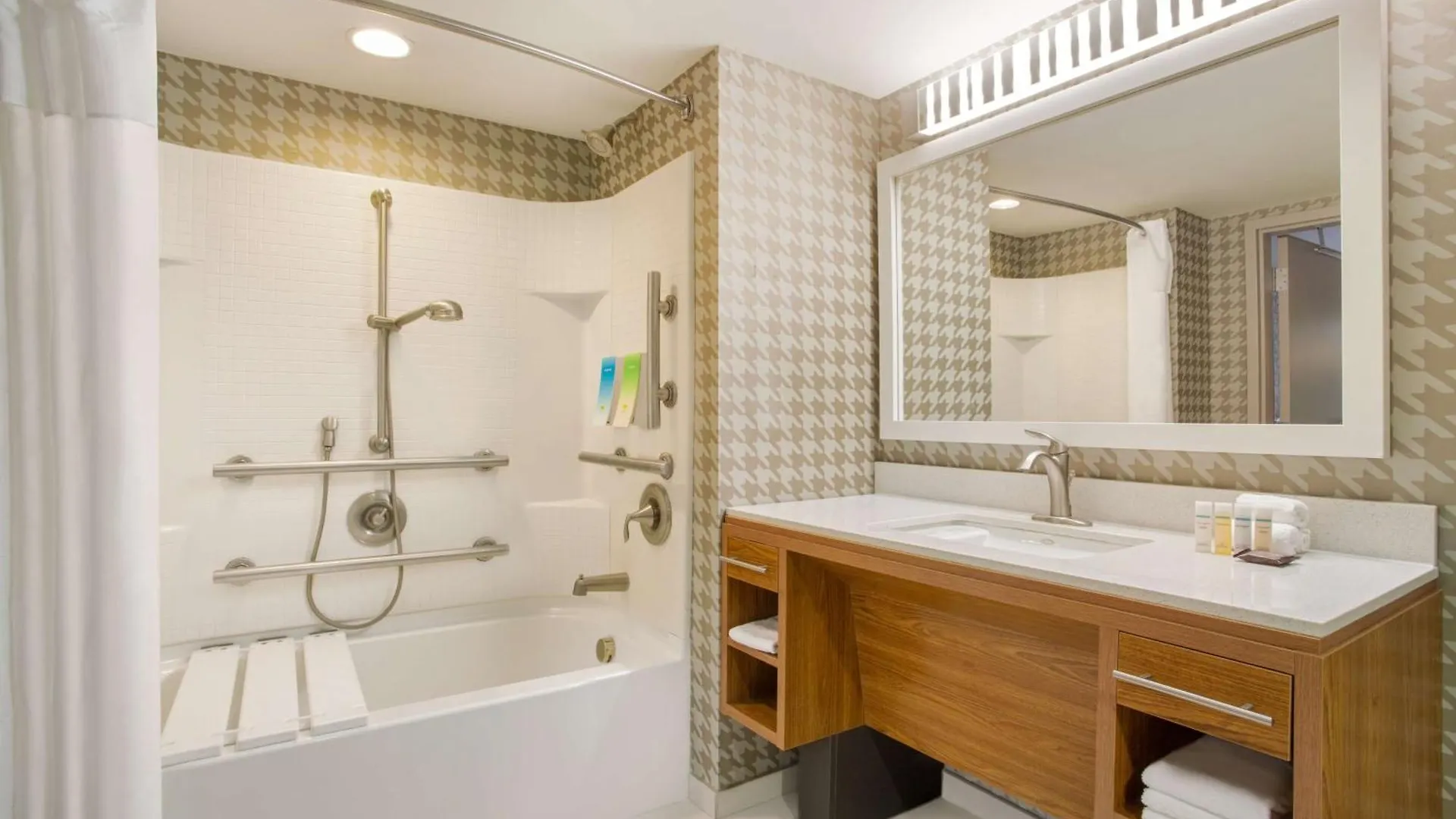 Home2 Suites Charlotte I-77 South