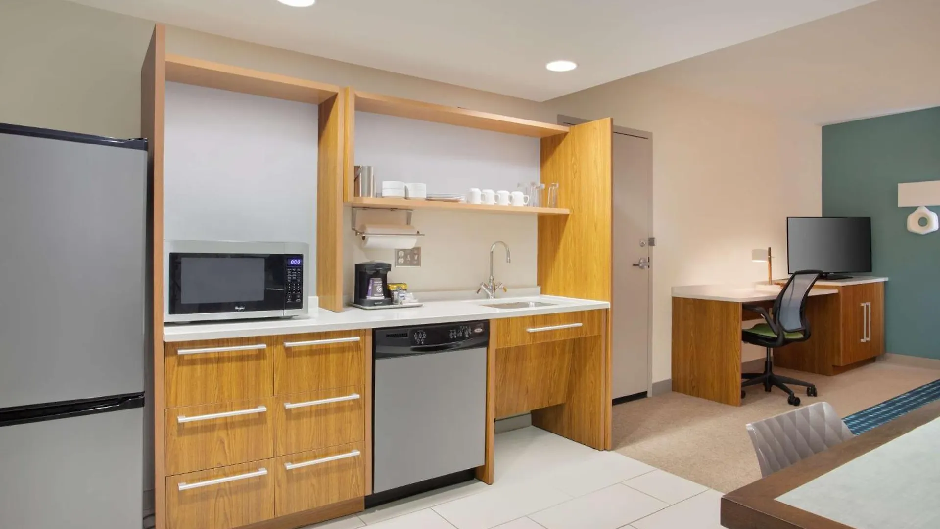 Home2 Suites Charlotte I-77 South